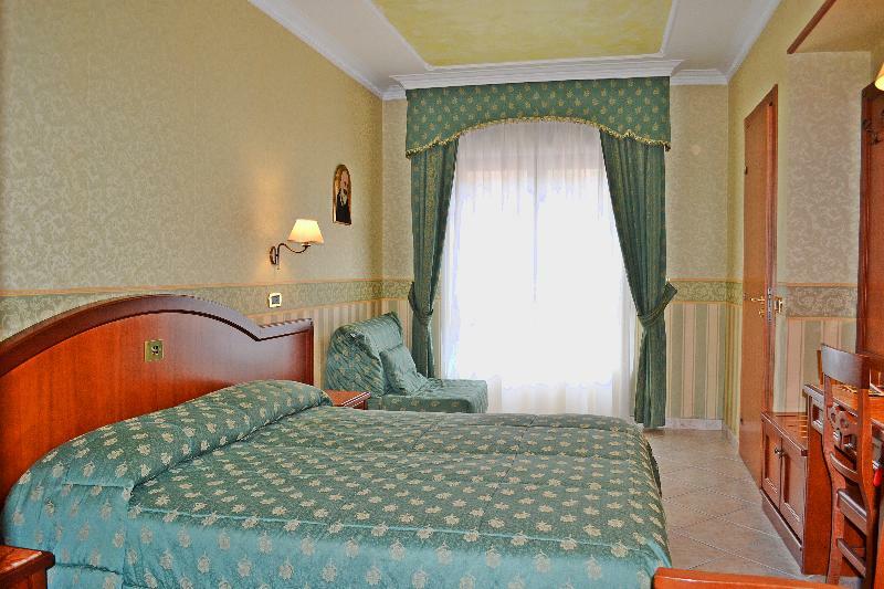 Hotel Valle Rossa San Giovanni Rotondo Exterior photo